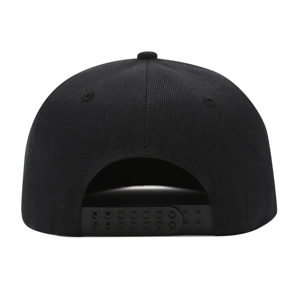 Men's Solid Color Silver-plated Wide-brim Hip-hop Hat With Plastic Snap Fastener And Adjustable Strap - Trendy Street Style Baseball Cap For Daily Casual Wear And Shopping Outfits.