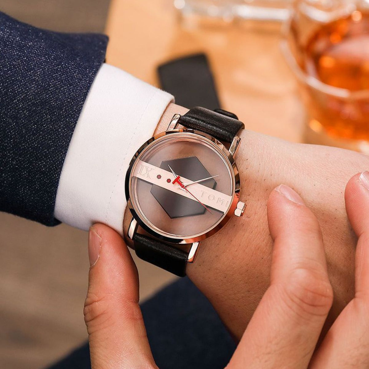 Hollowed-out Casual Chic Minimalist Unisex Watch